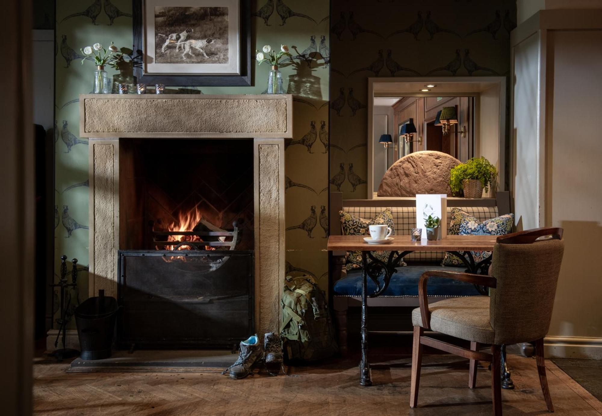 The Millstone, Mellor Hotel Blackburn  Eksteriør billede The restaurant at The Old parsonage