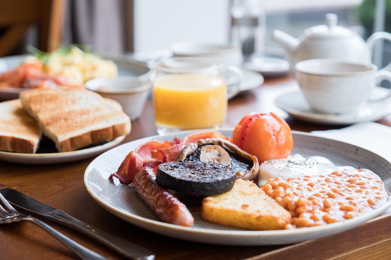 The Millstone, Mellor Hotel Blackburn  Eksteriør billede English breakfast