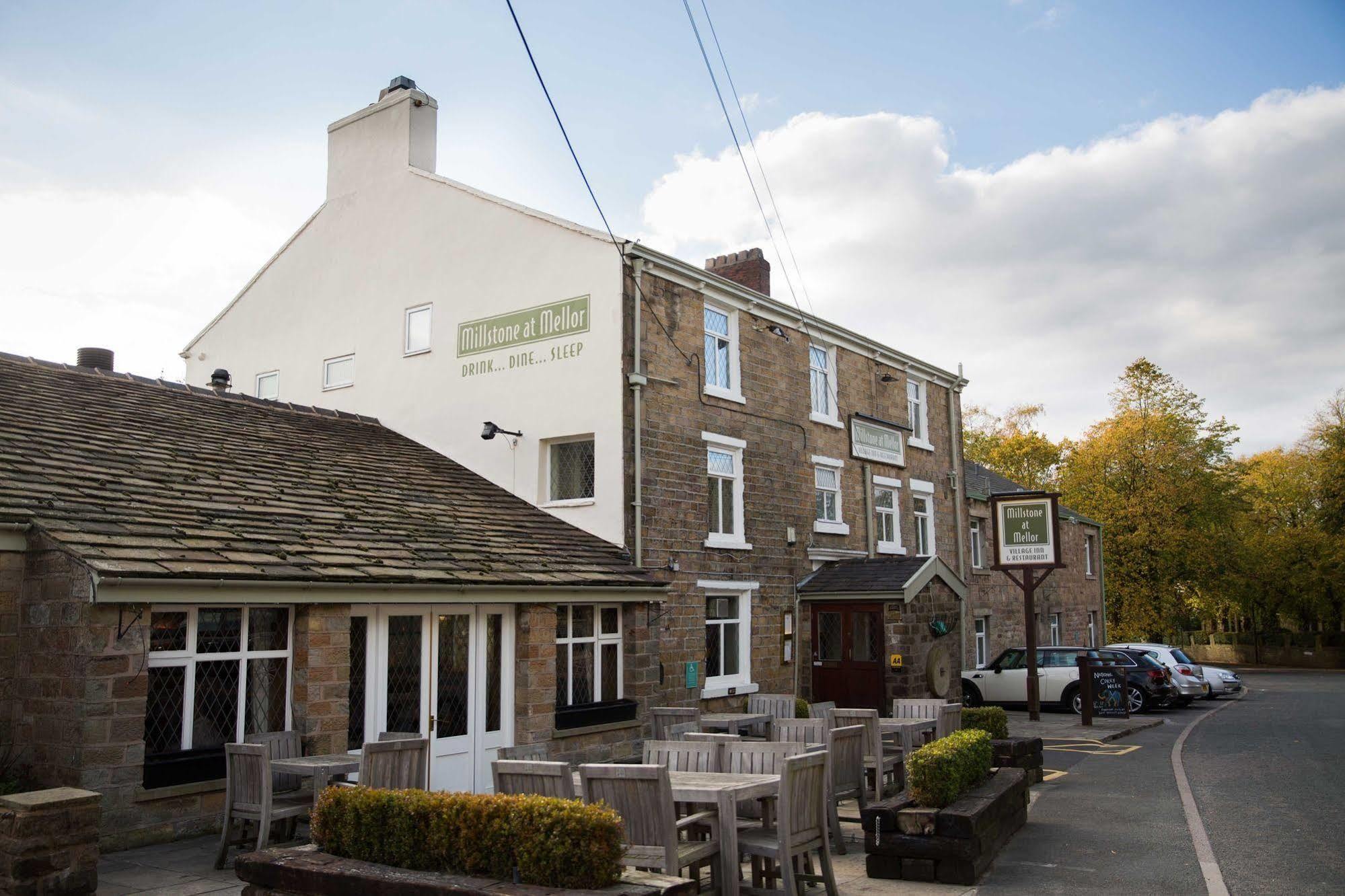 The Millstone, Mellor Hotel Blackburn  Eksteriør billede The Old Nag's Head